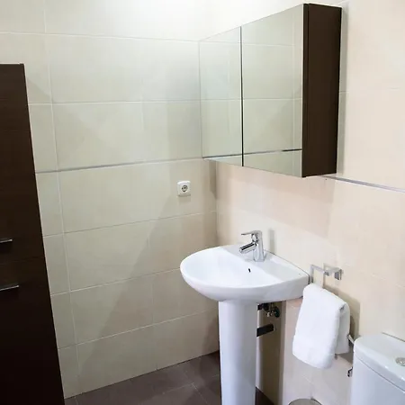 Lomeña Apartamento *